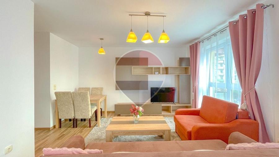 Apartament cu 2 camere decomandat, mobilat în Tractorul