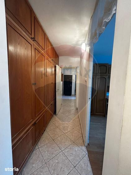 Apartament cu 3 camere decomandat în Gării