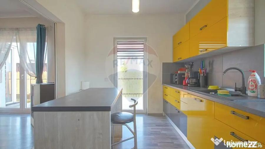 Casă cu 4 camere cu Teren 284 Mp în Bartolomeu