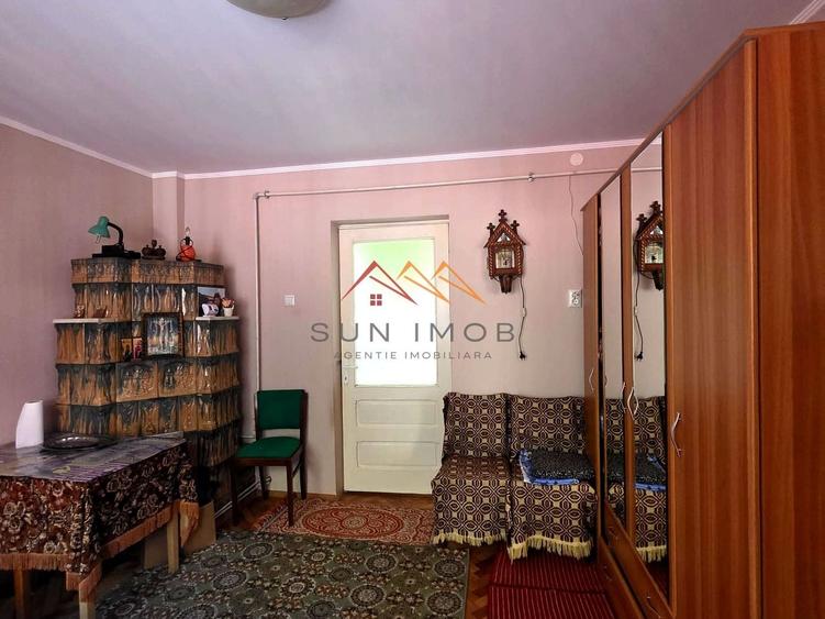 Duplex cu 3 camere cu Canalizare în Bănești