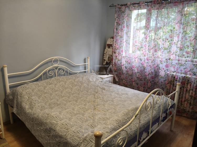 Apartament cu 3 camere semidecomandat, mobilat în Drumul Taberei