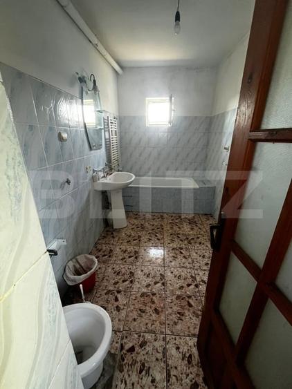 Casă individuală cu 6 camere cu Teren 680 Mp în Exterior Nord