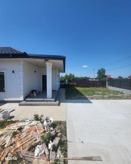 Casă cu 3 camere în Trebeș