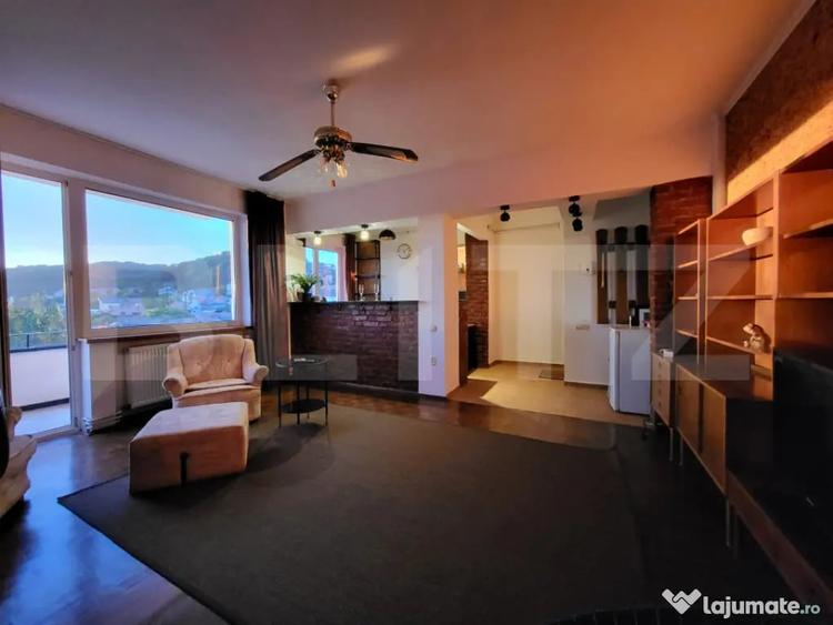 Apartament cu 2 camere semidecomandat în Ultracentral