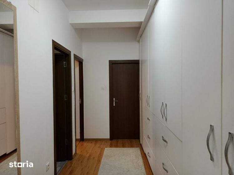 Apartament cu 3 camere decomandat în Sânandrei