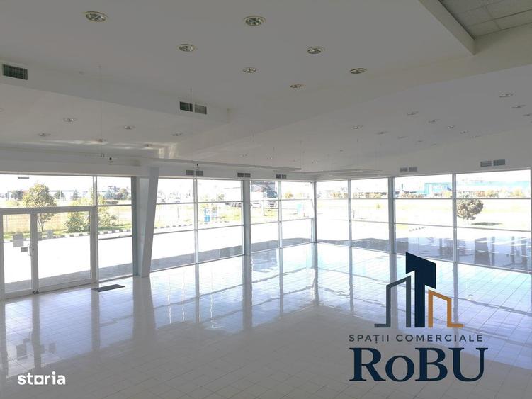 Spațiu comercial, de 1,200 mp, în Central