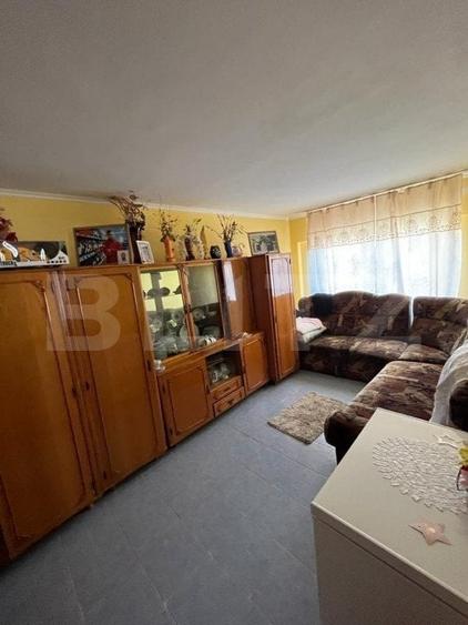 Apartament de vanzare , 70 mp , Zona Carpati 2 - 3