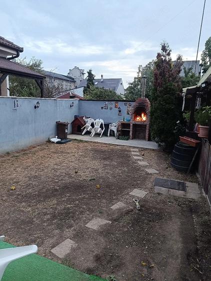Casă cu 2 camere cu Teren 220 Mp în Spitalul Județean