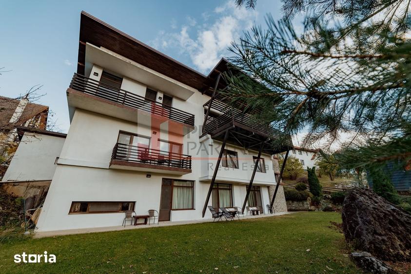 Casă cu Teren 2371 Mp în Bran