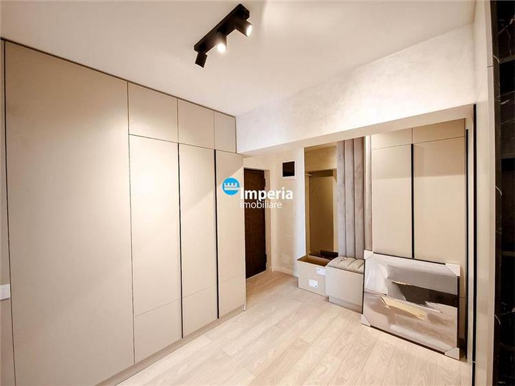 Apartament cu 3 camere decomandat în Păcurari