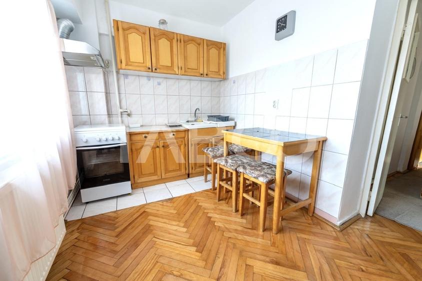Apartament cu 2 camere decomandat, mobilat în Între Lacuri