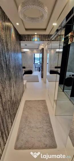Apartament cu 2 camere semidecomandat în George Enescu
