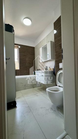 Apartament cu 3 camere semidecomandat, mobilat în Giroc