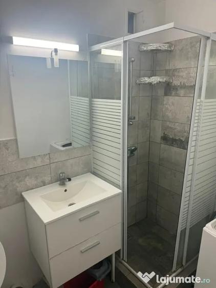 Garsonieră decomandată în Piorești