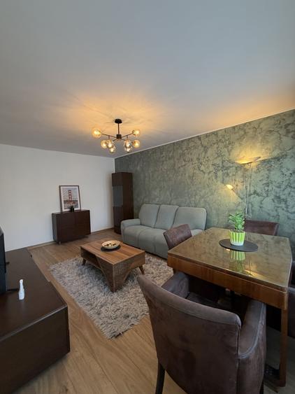 Apartament cu 2 camere decomandat, mobilat în Aviației
