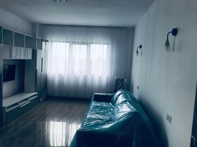 Apartament cu 2 camere decomandat în Troianu