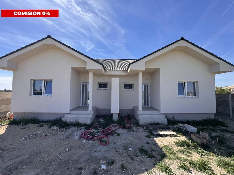 Duplex cu 3 camere cu Canalizare în Moșnița Nouă