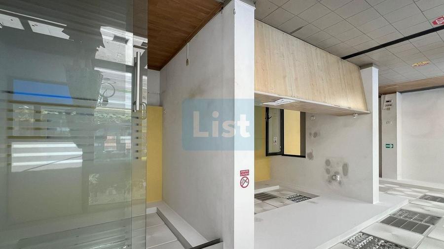Spațiu comercial, de 116 mp, în Govândari