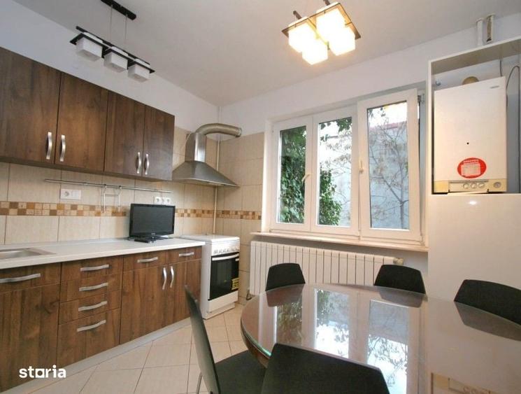 Apartament cu 4 camere în Dorobanți