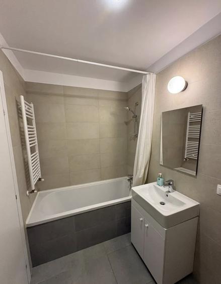 Apartament cu 2 camere decomandat, mobilat în Voluntari