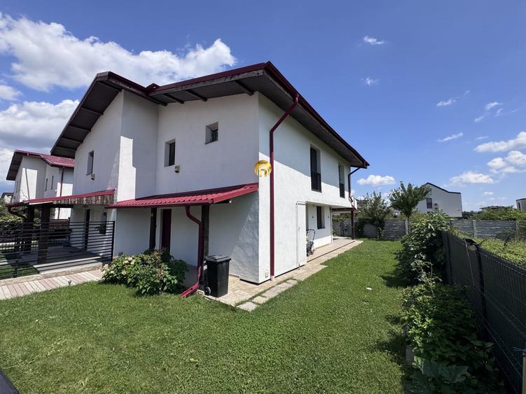 Duplex cu 3 camere cu Teren 230 Mp în Otopeni