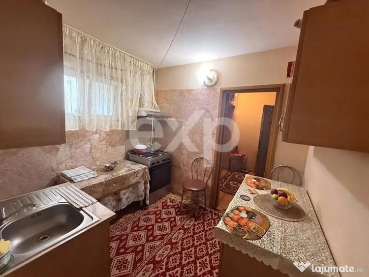 Apartament cu 2 camere semidecomandat, mobilat în Războieni