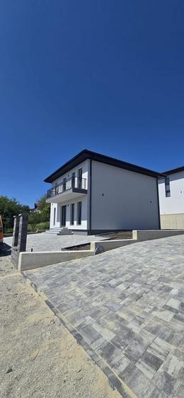 Casa premium langa Logos cu panorama - 7