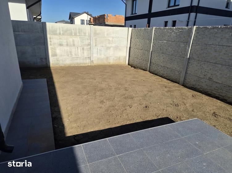 Casă cu 4 camere cu Teren 318 Mp în Central