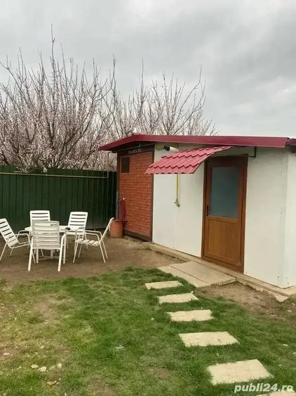 Casă cu Teren 250 Mp în Central