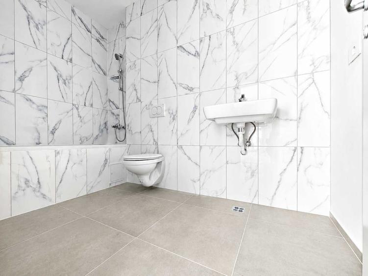 Apartament cu 2 camere decomandat în Exterior Vest