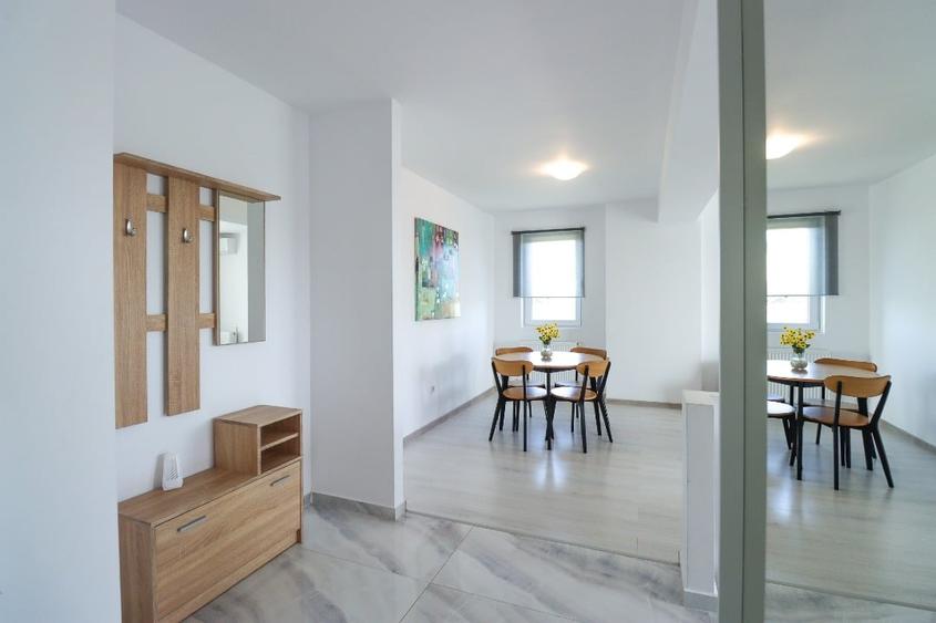 Apartament cu 2 camere decomandat în Central