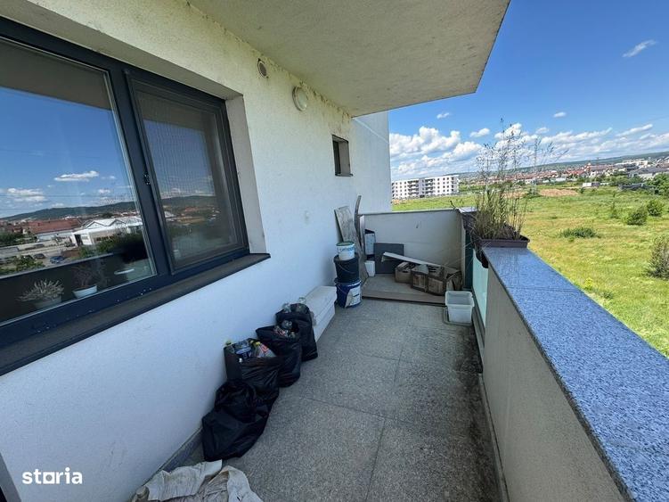 Apartament cu 2 camere, mobilat în Lupeni