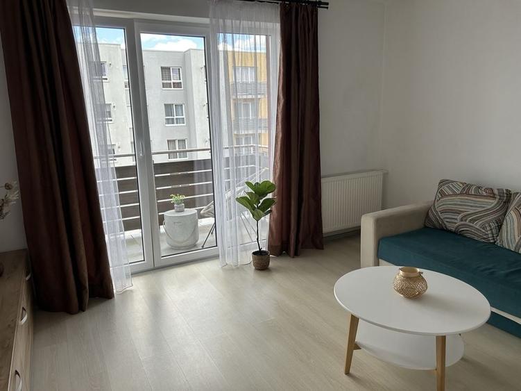 Apartament cu 2 camere decomandat în Avantgarden