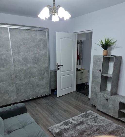 Apartament cu 2 camere decomandat, mobilat în Pantelimon