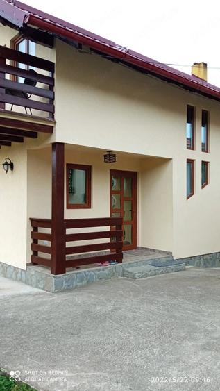 Casă cu Teren 3600 Mp în Vistieru