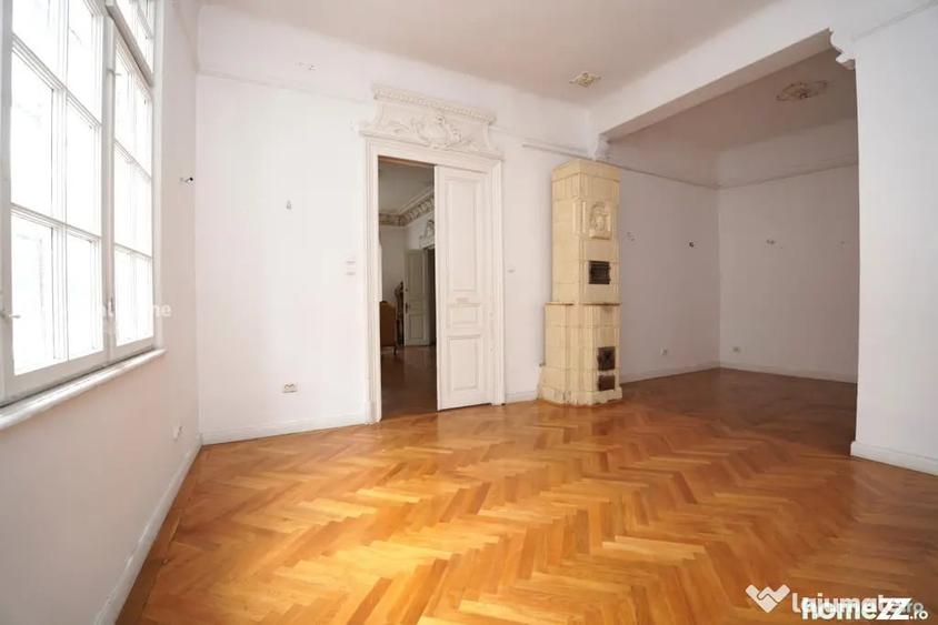 Casă cu 5 camere cu Teren 707 Mp în Centrul Istoric