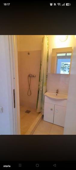 Casă cu 4 camere în Exterior Vest