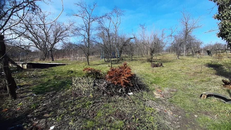 Casă individuală cu 6 camere cu Canalizare în Dâmbul Rotund