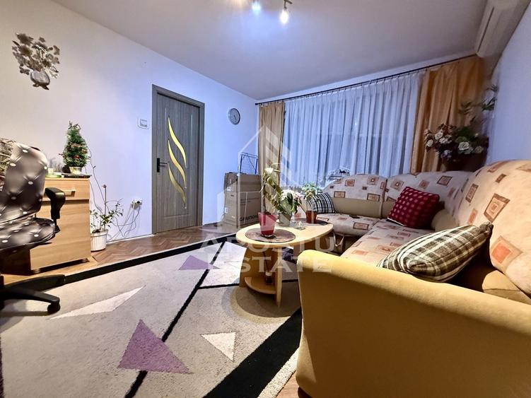 Apartament cu 3 camere semidecomandat, mobilat în Spitalul Județean