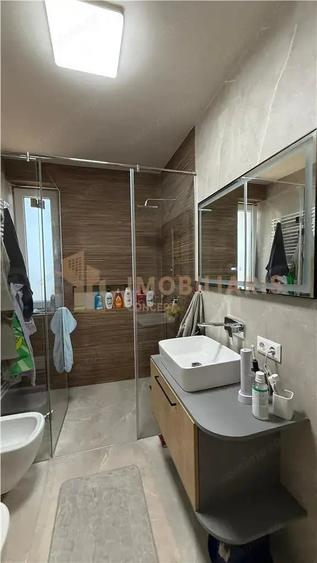 Casă cu Teren 700 Mp în Mocira
