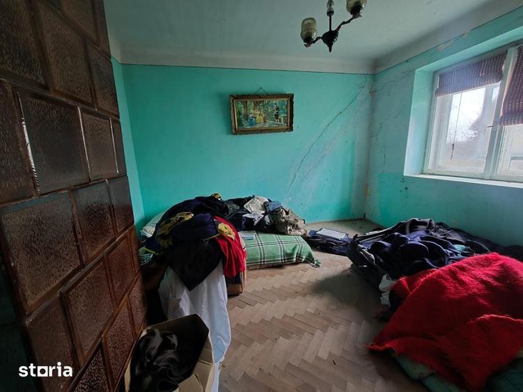 Casă cu 3 camere cu Teren 1763 Mp în Topraisar