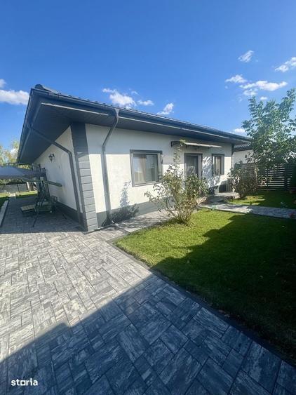 Casă cu 4 camere în Gura Câlnăului