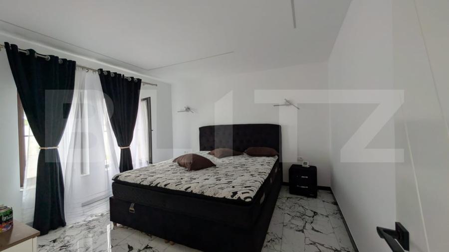 Casă individuală cu 5 camere cu Garaj în Sud