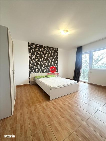 Spațiu comercial, de 300 mp, în Costinești