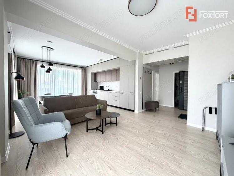 Apartament cu 2 camere semidecomandat, mobilat în Dumbrăvița