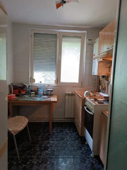 Vand ap. 2 camere et. 1 4 Tiglina 1 - 5