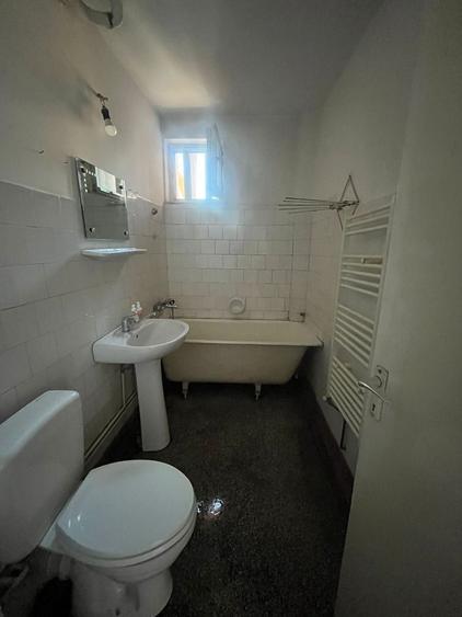 Apartament cu 2 camere decomandat în Ultracentral