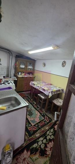 Casă individuală cu 5 camere cu Canalizare în Voila