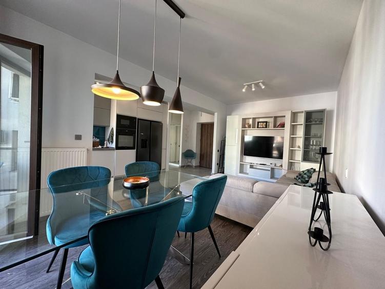 Apartament cu 2 camere decomandat, mobilat în Grozăvești