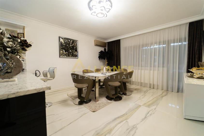 Casă cu 7 camere cu Teren 330 Mp în Metalurgiei